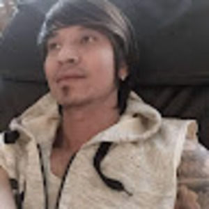 Meet your Posher, Lundy